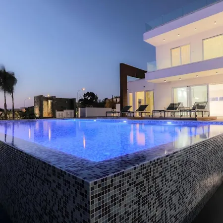 فيلة Sea Pearl Beachfront - Anemone *