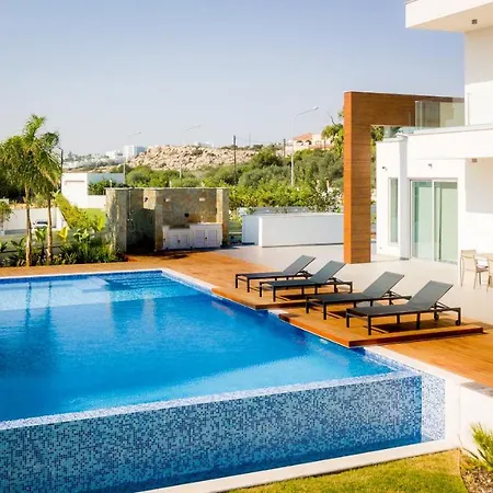 فيلة Sea Pearl Beachfront - Anemone *