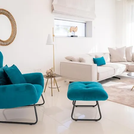 Sea Pearl Beachfront - Anemone