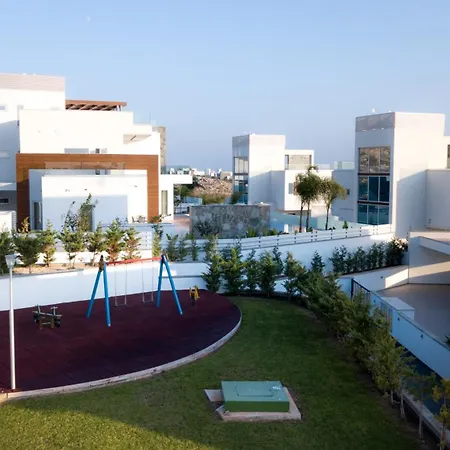 Sea Pearl Beachfront - Anemone Villa *