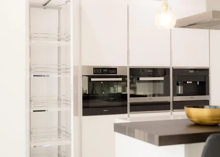 Vila Sea Pearl Beachfront - Anemone