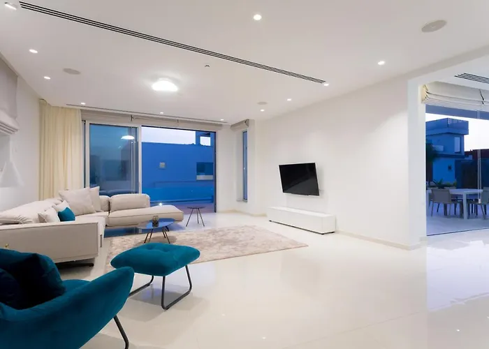 Sea Pearl Beachfront - Anemone *