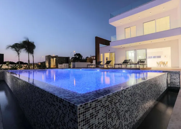 Vila Sea Pearl Beachfront - Anemone *