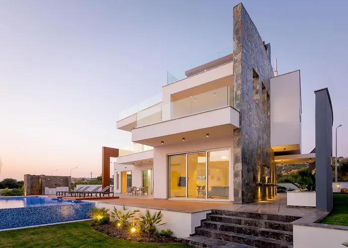 Sea Pearl Beachfront - Anemone Айя-Напа